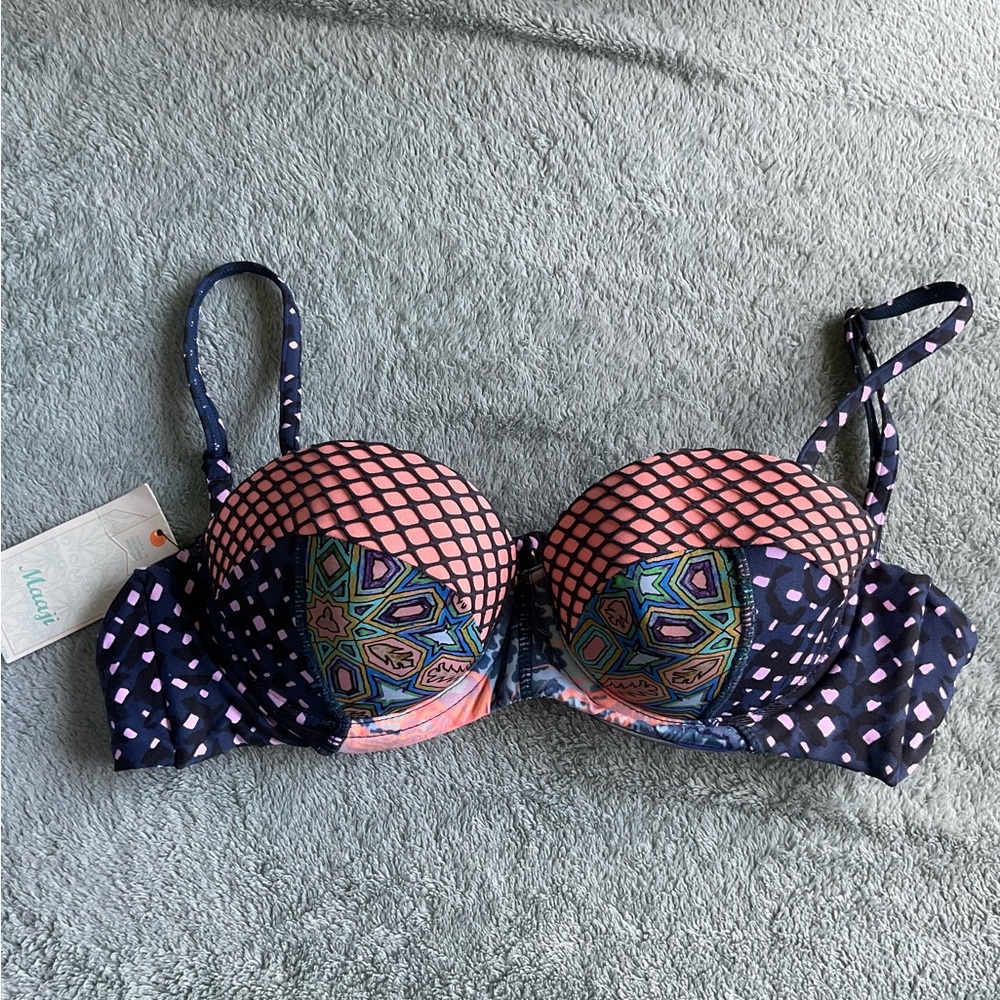 Maaji bikini top M new with tags